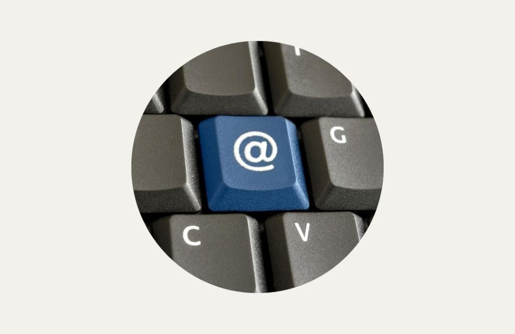 Et İşareti (@) Nasıl Yapılır?